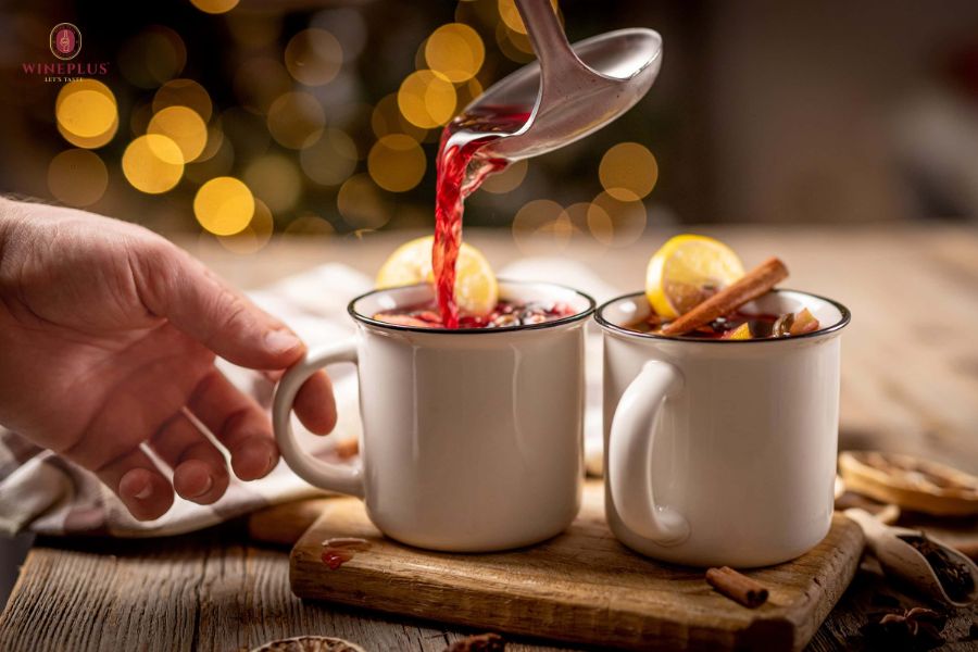 Cách nấu Mulled Wine chuẩn vị Châu Âu - Không bị đắng 9 nau-mulled-wine-thom-ngon