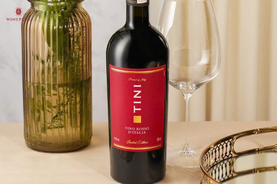Dry wine là gì? Đặc điểm, lợi ích, TOP 6+ chai vang khô nổi bật 2026 5 ruou-vang-y-tini-vino-rosso-d’italia-limited-edition