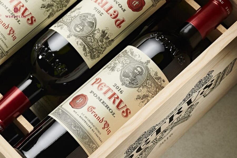 Top 18+ các loại rượu vang Pháp nổi tiếng & bảng giá MỚI NHẤT 2026 3 thuong-hieu-chateau-petrus